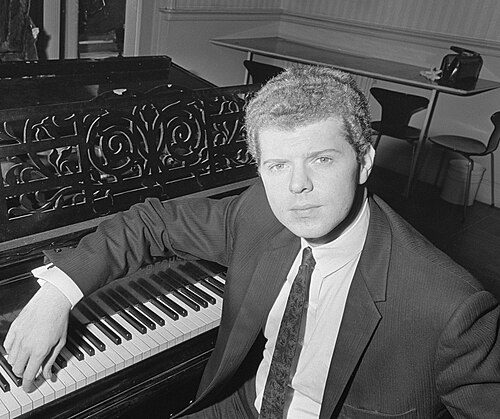 Van Cliburn